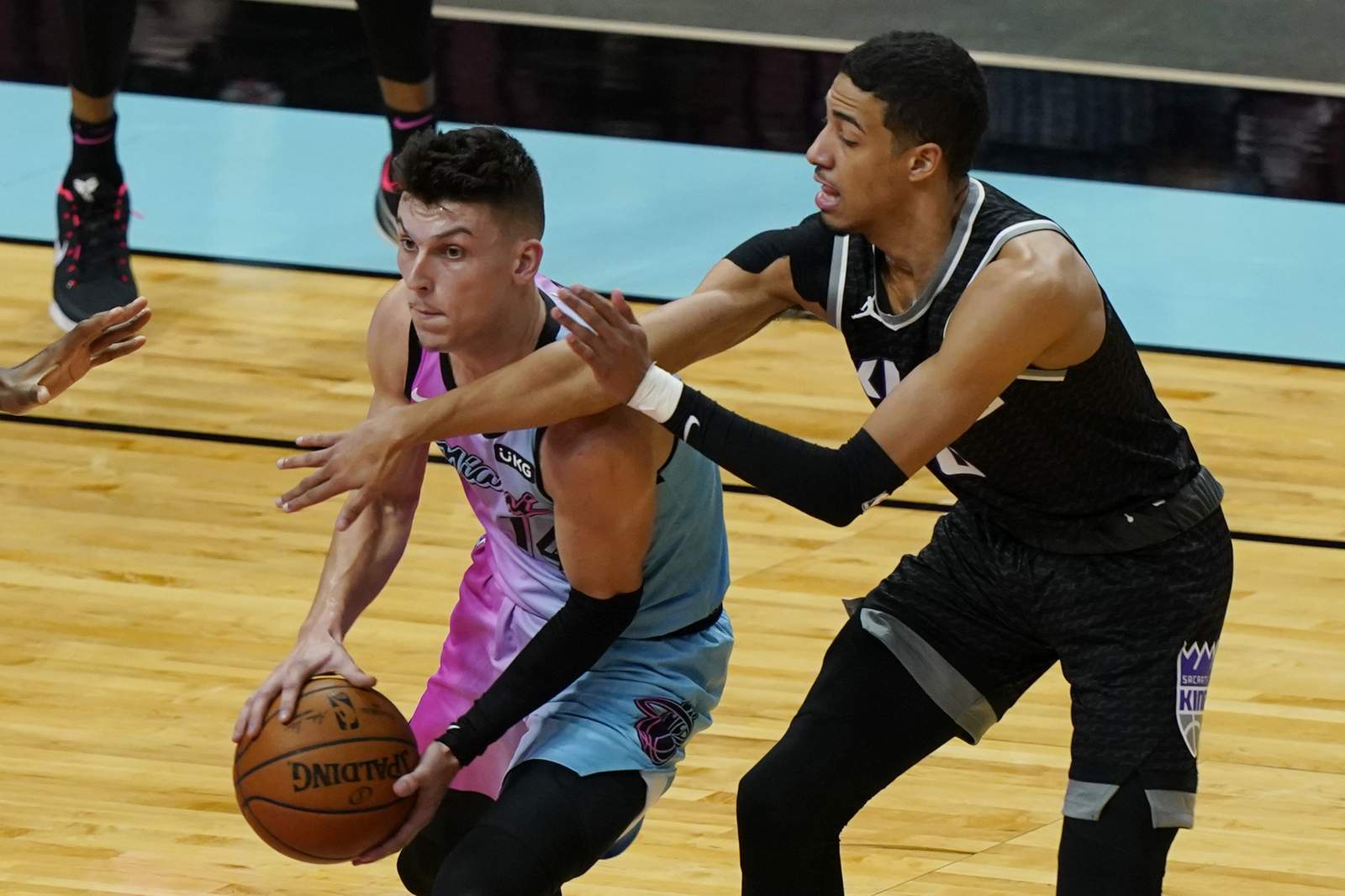Heat say Herro may miss time for virus-related issue