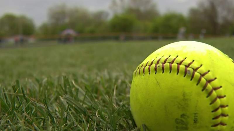 High school softball playoffs ’21: Six area teams eye spots in state semifinals