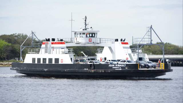 St. Johns River Ferry back in service; fares waived for 1 week