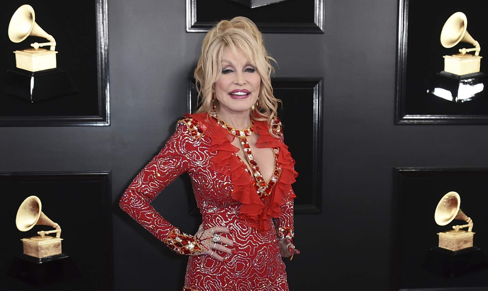 A Dolly Parton class is in session at Eckerd College