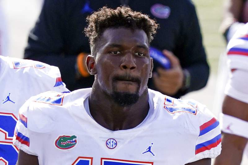 Florida’s Carter scrambling for tickets to Tampa homecoming