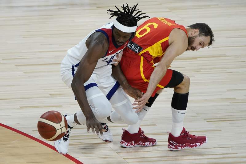 US players learning differences between Olympic hoops, NBA