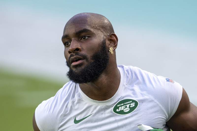 Jets' Crowder 'ready to rock out' after settling contract