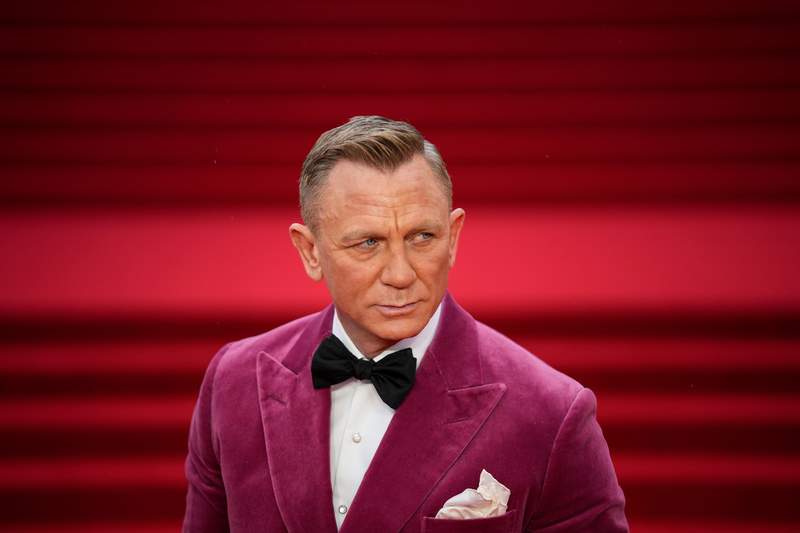 Royals join cast of new Bond film for glitzy London premiere