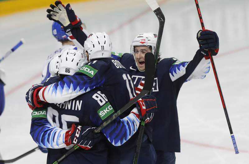 USA vedú vo svete hokeja Slovensko 6: 1 a v semifinále čelia Kanade
