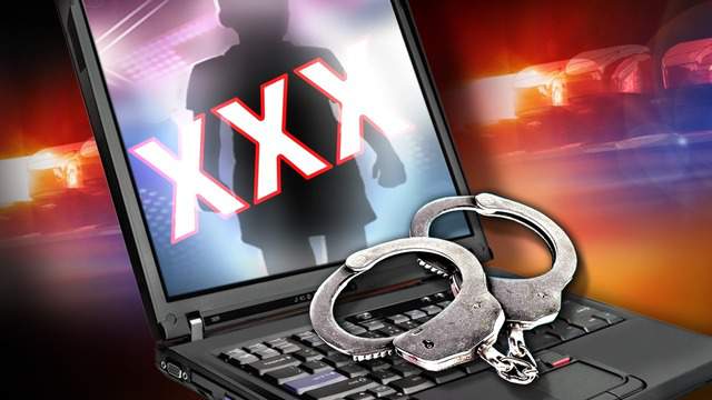 Digital media and 3.5” floppy disk with child porn found during Gainesville arrest