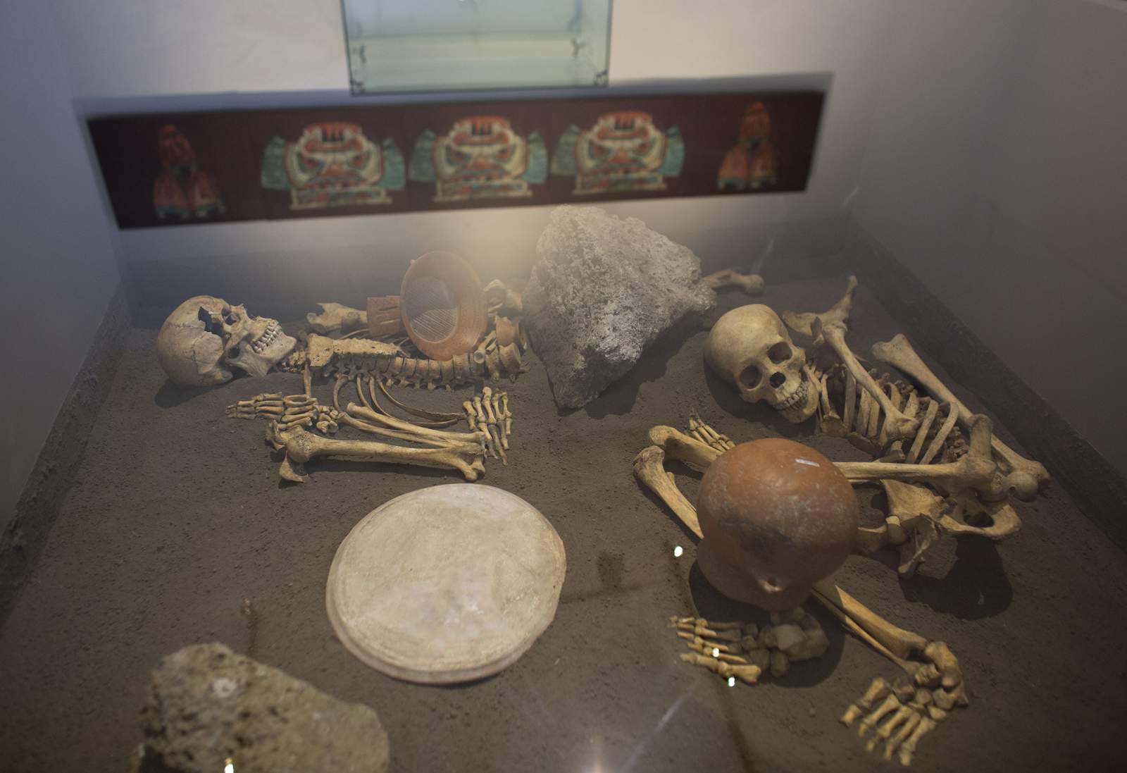 Spaniards killed women, kids over slaying of conquistadores