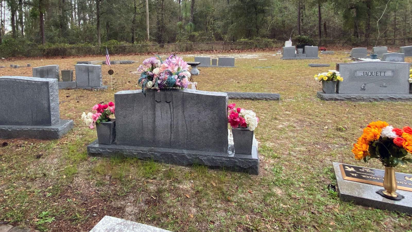 Plan would surround historic St. Johns County cemetery with commercial buildings