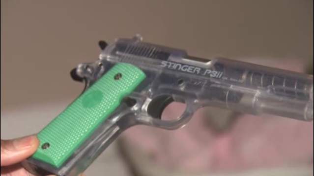 Example of an Airsoft pistol.
