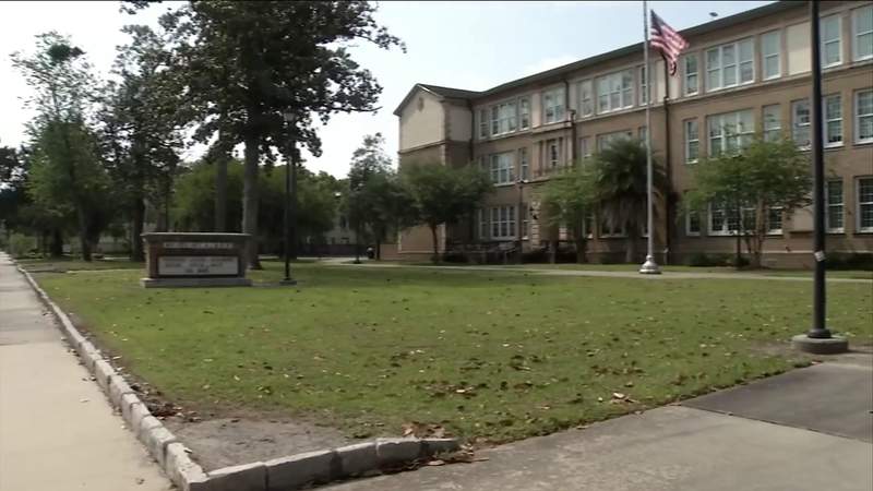 Total cost of renaming 6 Duval County schools would be around $825K