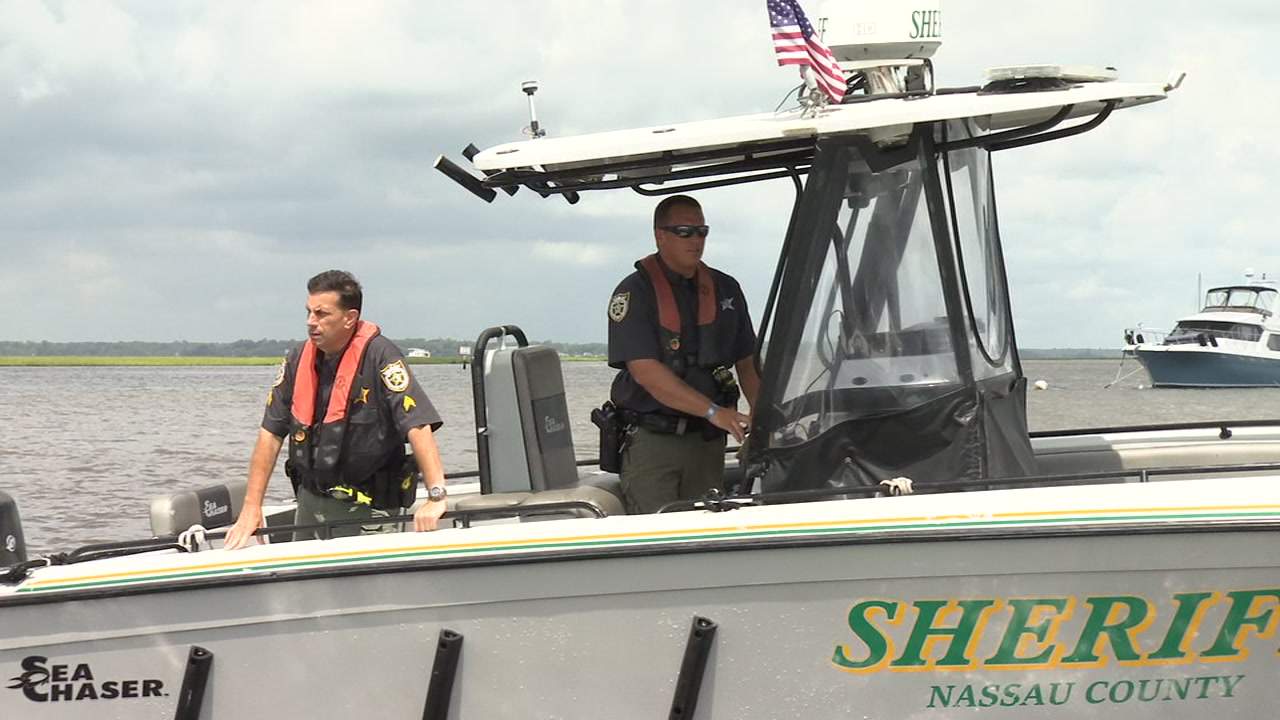 Marine units keep boaters safe during holiday with Operation Dry Water