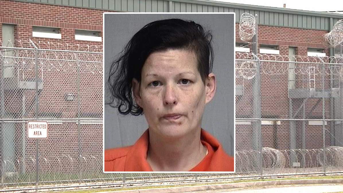 Woman accused of torching Hilliard-area motel room