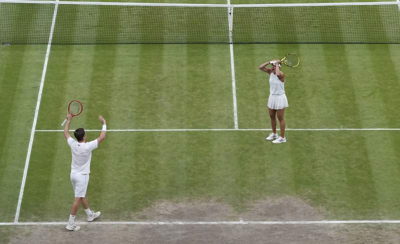 The Latest: Krawczyk, Skupski win mixed doubles at Wimbledon