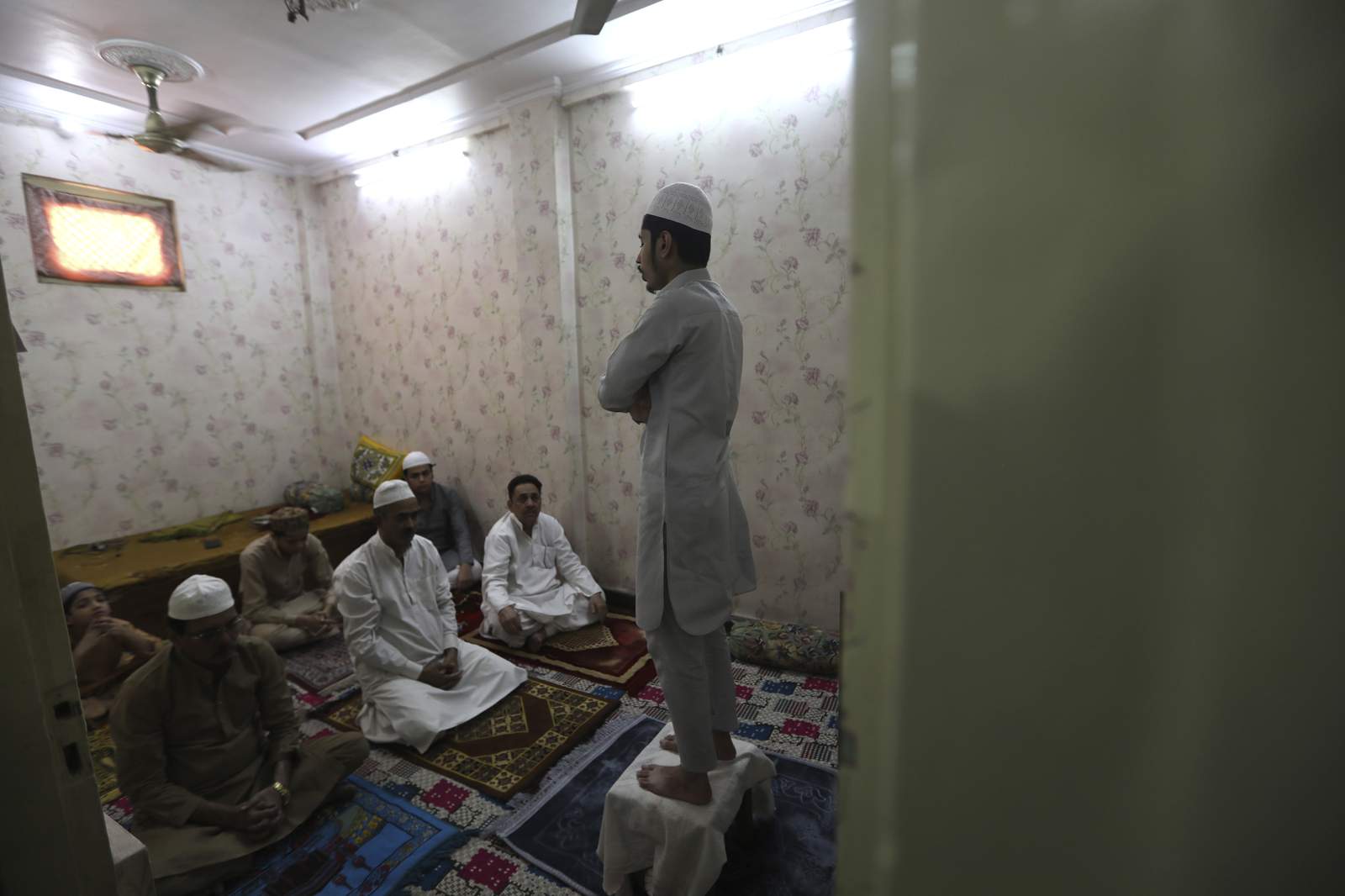 Muslims in India, Bangladesh celebrate Eid subdued by virus