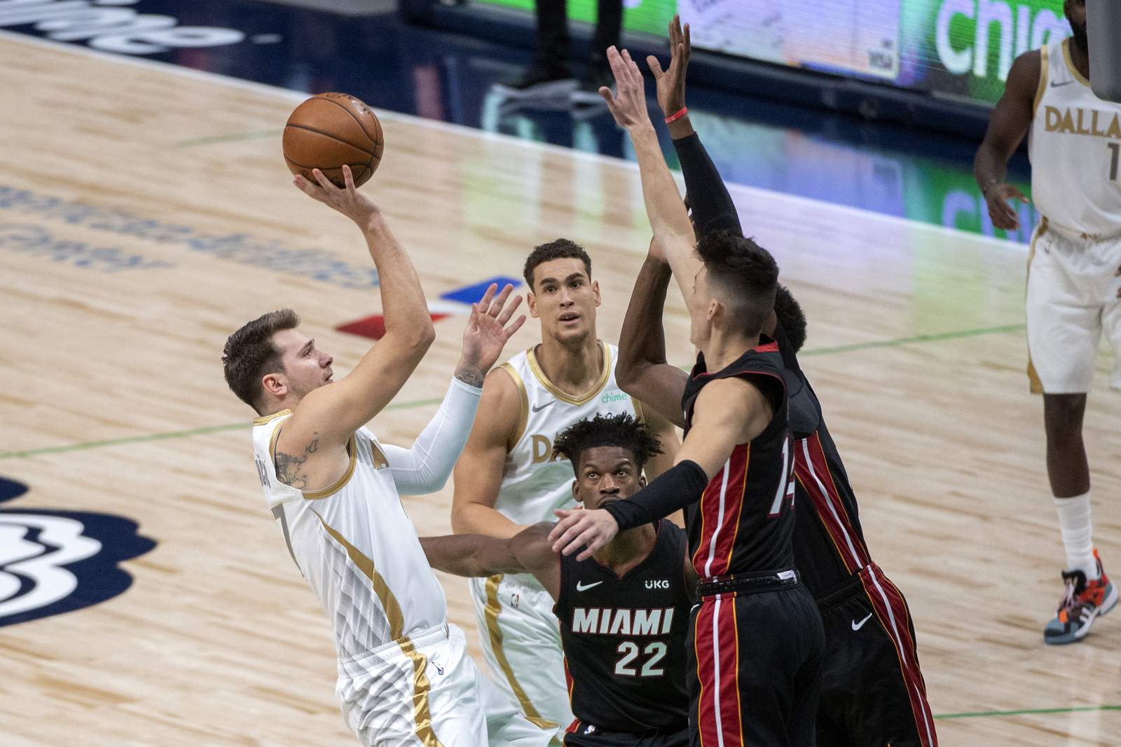 Tyler Herro, Miami Heat hand Milwaukee Bucks devastating 42-point loss,  break franchise record on opening night, NBA News