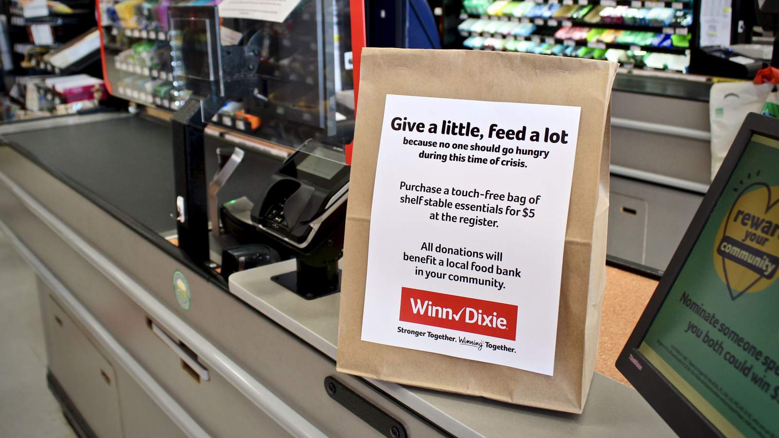 Winn-Dixie, affiliated grocers raise nearly $1.3 million to support food banks