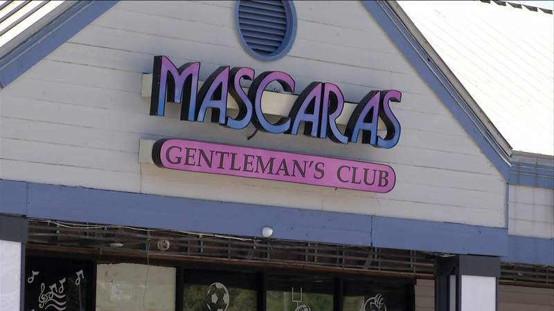 Jacksonville strip club, food truck shut down for roaches