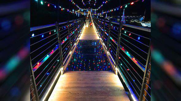 Gatlinburg SkyBridge is now decked out for Christmas