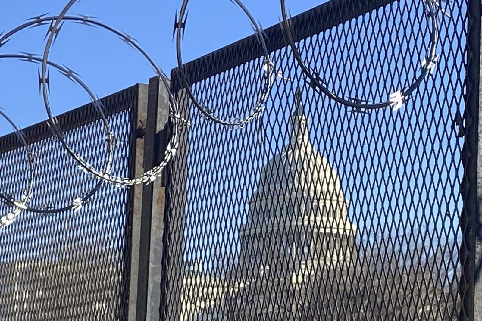Capitol fences highlight delicate dance over safety, access