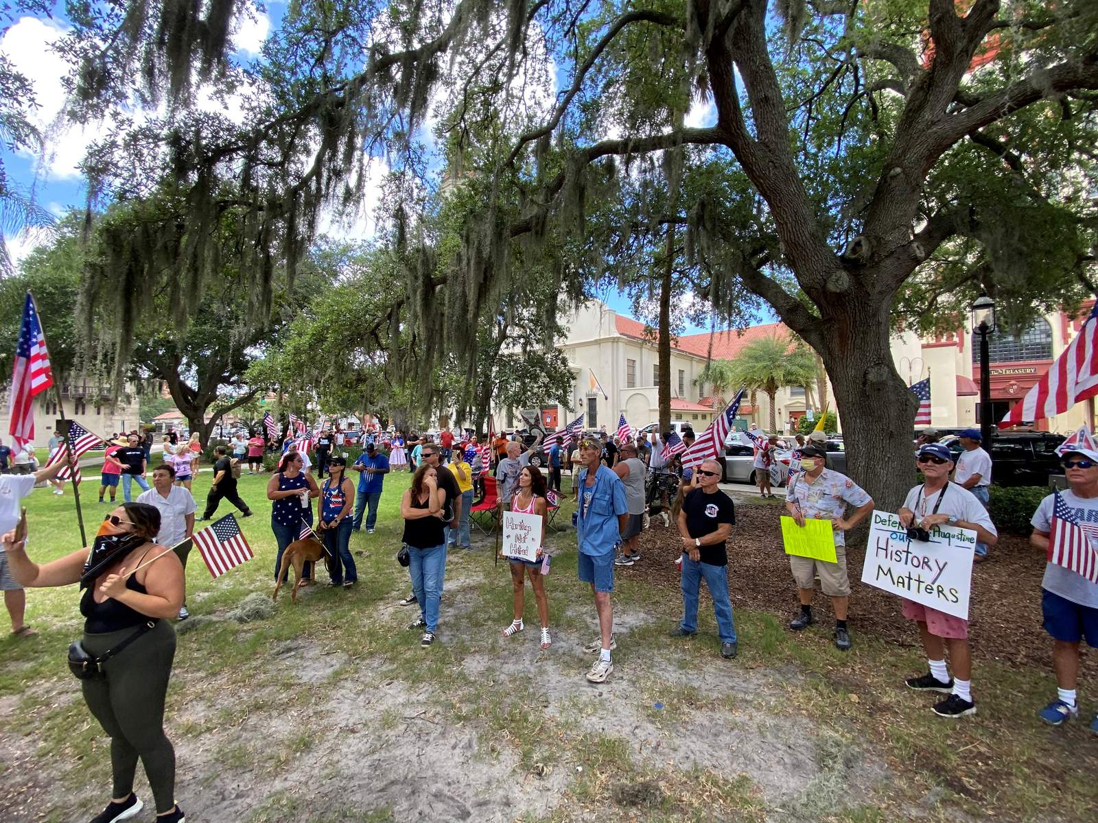 Crowd rallies against removal of Confederate monument in downtown St. Augustine