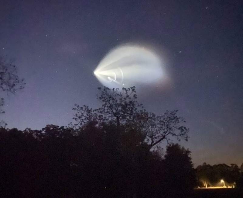 See/share photos of the SpaceX launch on SnapJAX