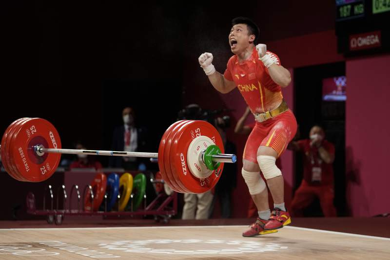 Olympics Latest: China wins another gold in weightlifting
