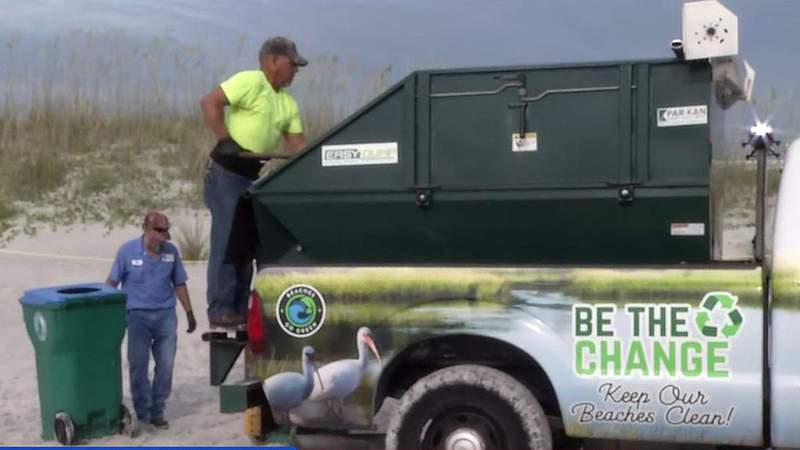 Volunteers clean up Jax Beach after Fourth of July celebrations