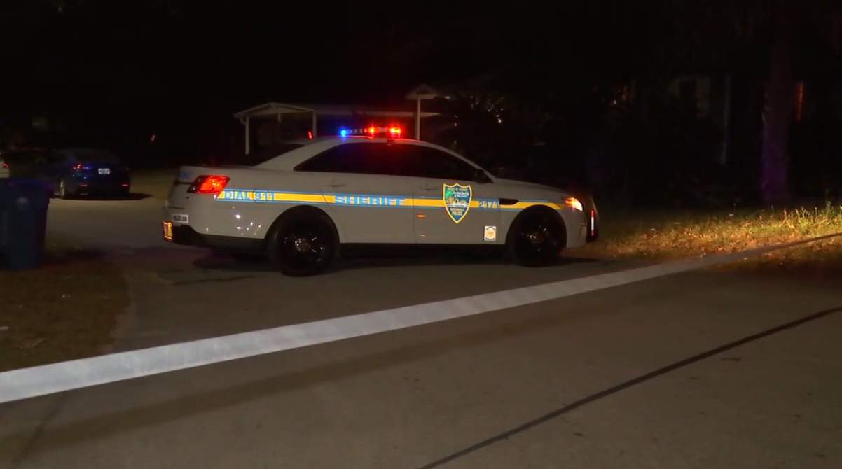 Man killed in apparent drive-by shooting, Jacksonville police say