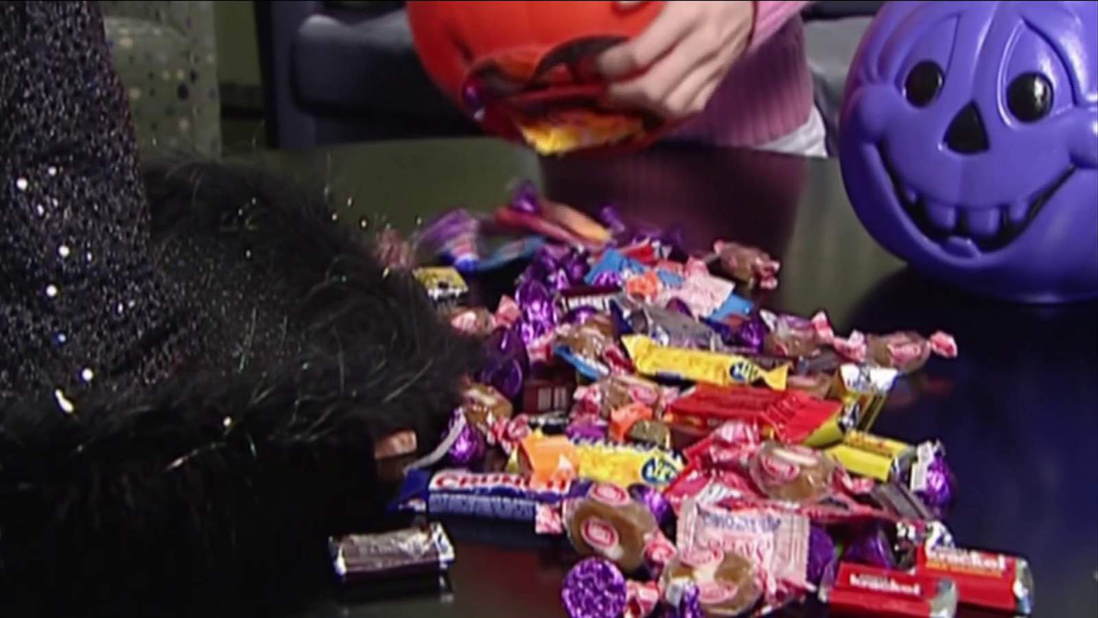 Trick-or-treating among activities discouraged by CDC this Halloween