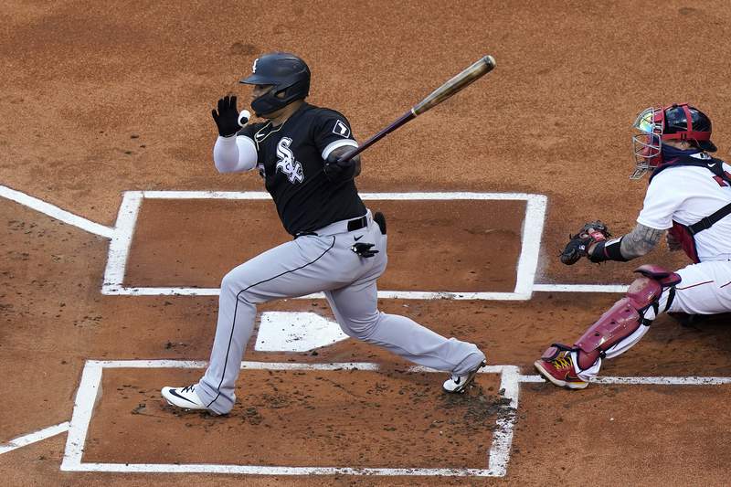 White Sox rookie catcher Mercedes says he’s leaving baseball