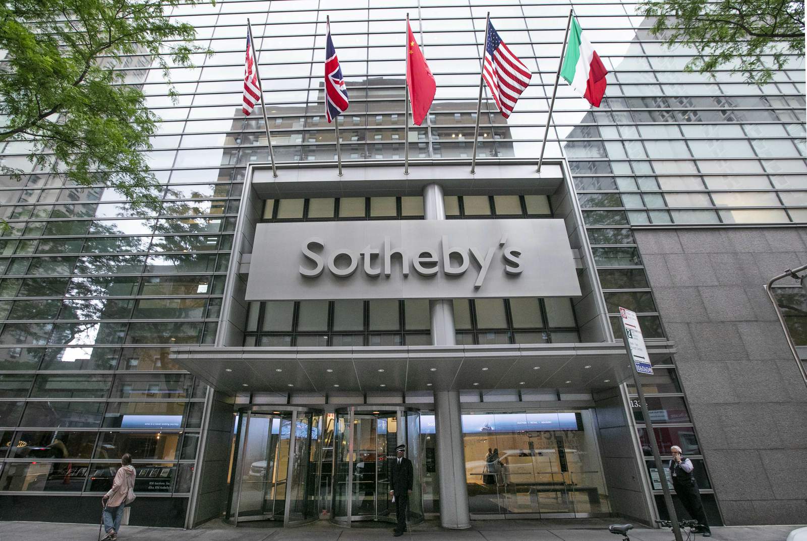 New York AG: Sotheby's helped rich art lover skirt taxes