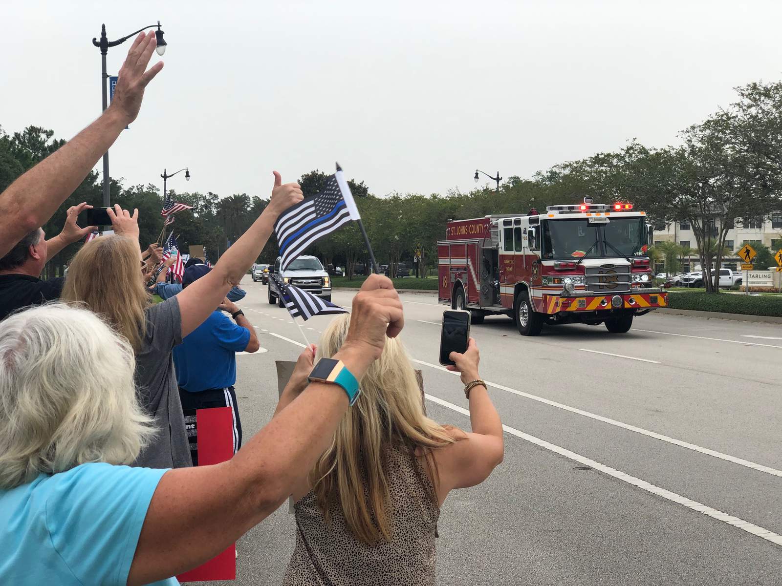 Hundreds gather in Nocatee, Fruit Cove to show support for law enforcement
