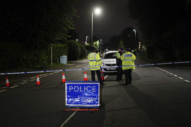 Police: 6 dead, including suspected shooter, in UK city