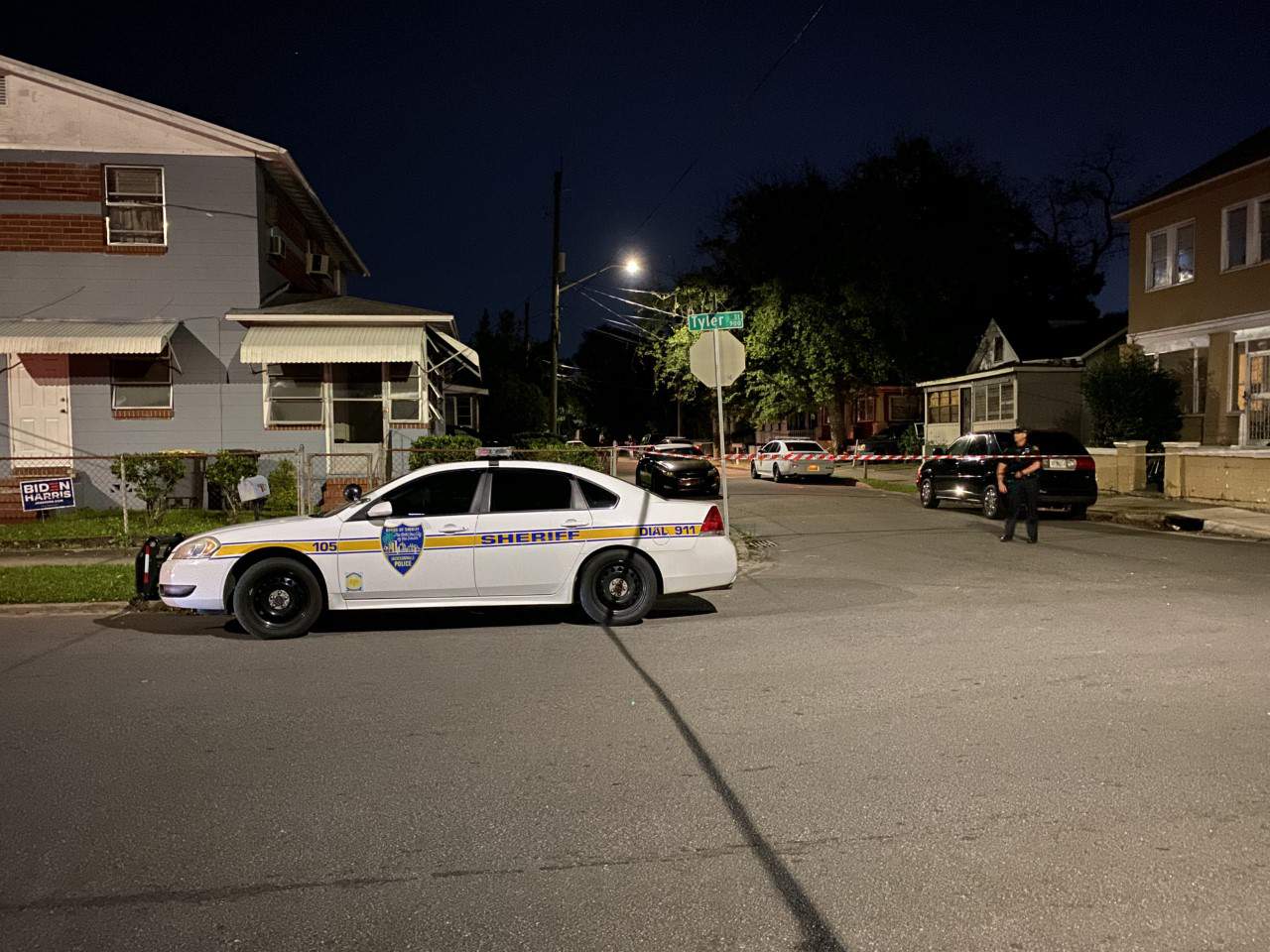 2 men hospitalized after shooting in New Town neighborhood
