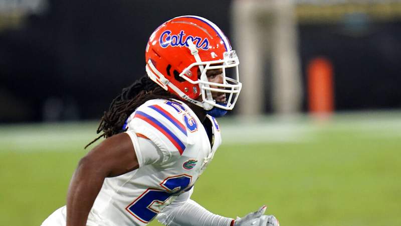 Chomp: ‘Massive disappointment’ with projected starter out for season; Gators outside top 10 in preseason Coaches Poll