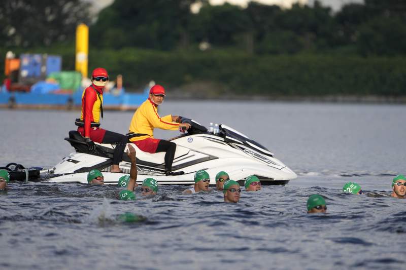 Take 2: Triathlon forced to restart when boat gets in way