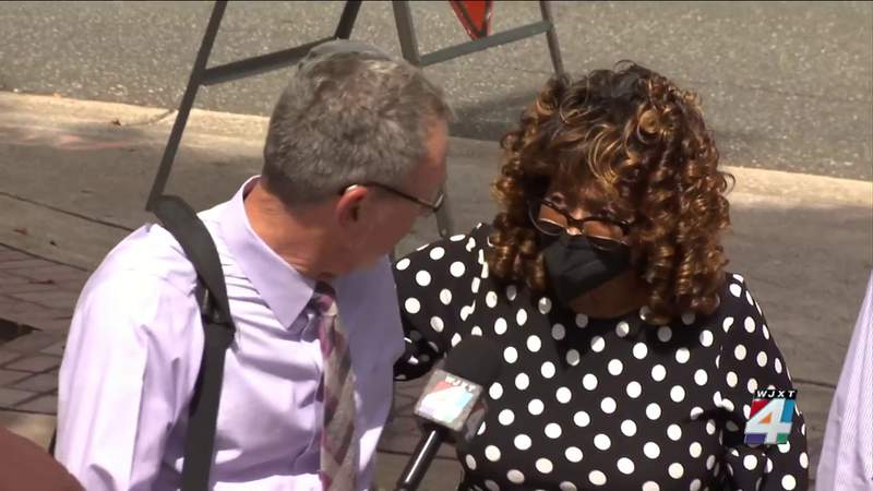 Feds will retry Corrine Brown on fraud charges
