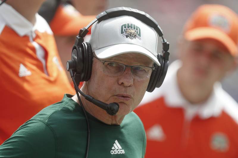 Ohio coach Frank Solich stepping down to 'focus on health'