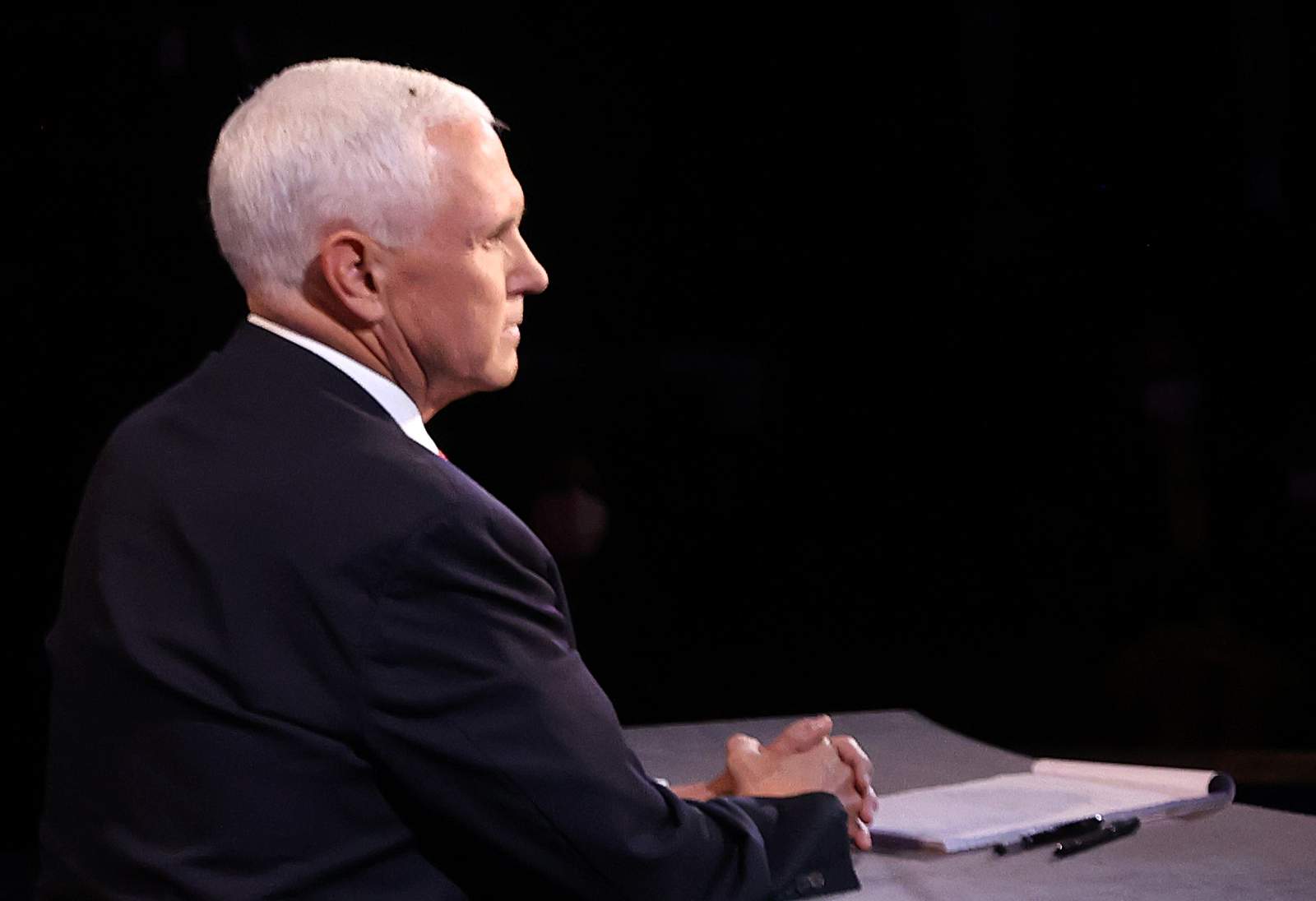Fly lands on Vice President Pence’s head during debate, distracting internet