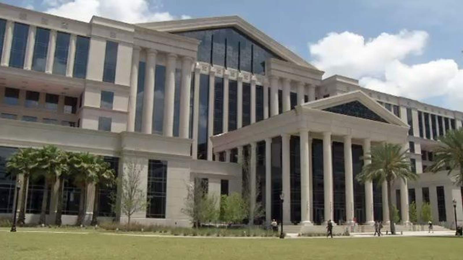 Jury trials resume in Duval County with new safety measures in place