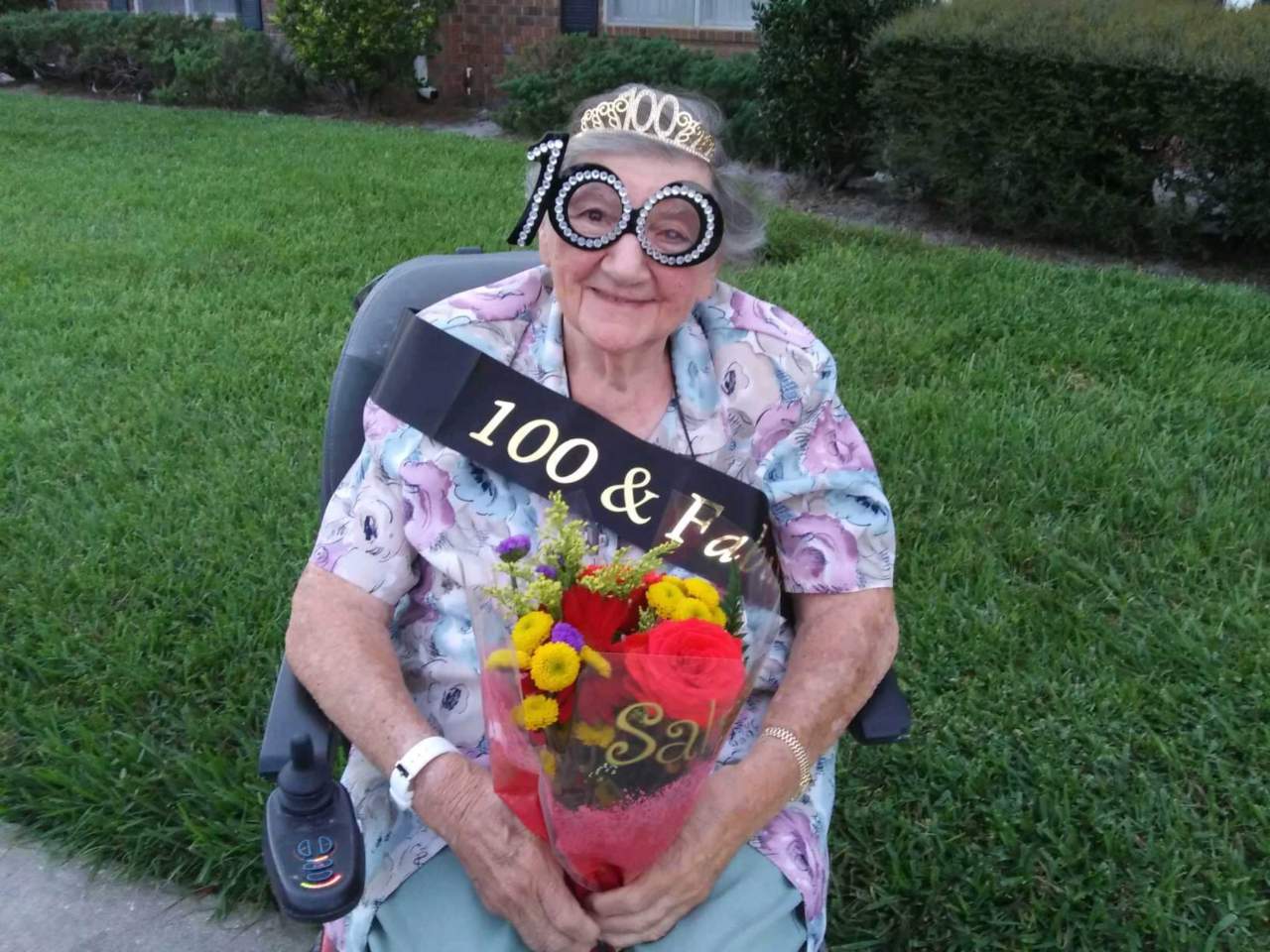 Jacksonville woman celebrates 100 years of life on Monday