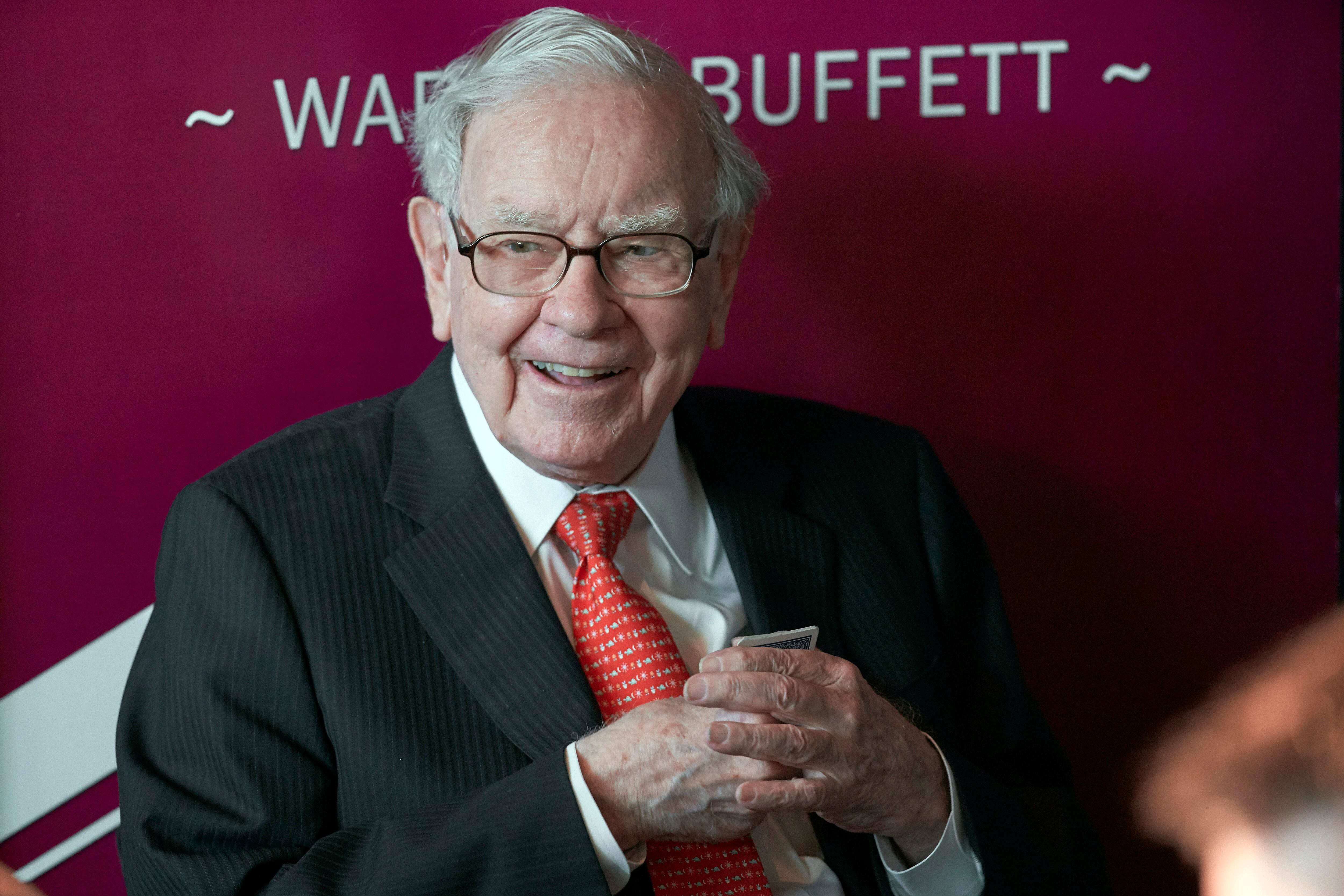 Buffett's firm reports $44B loss as portfolio value falls