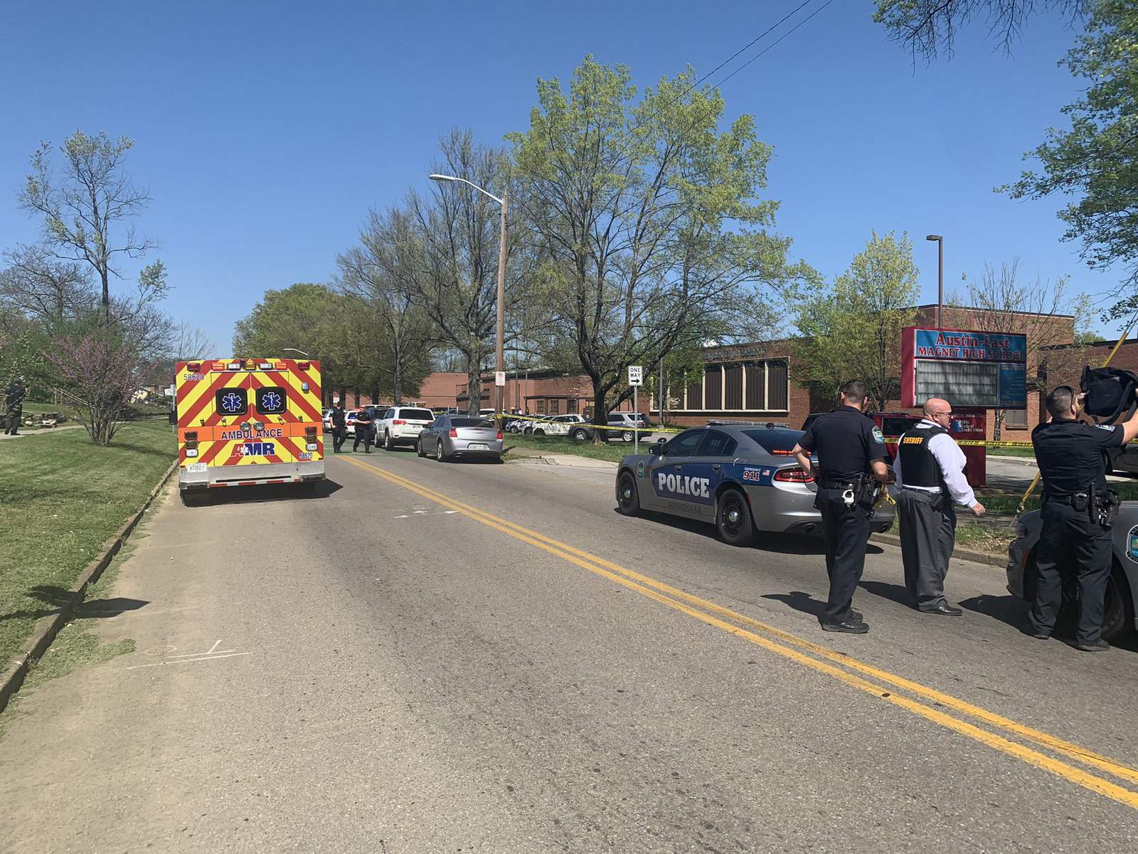 Student fires at officers at Tennessee school, is killed