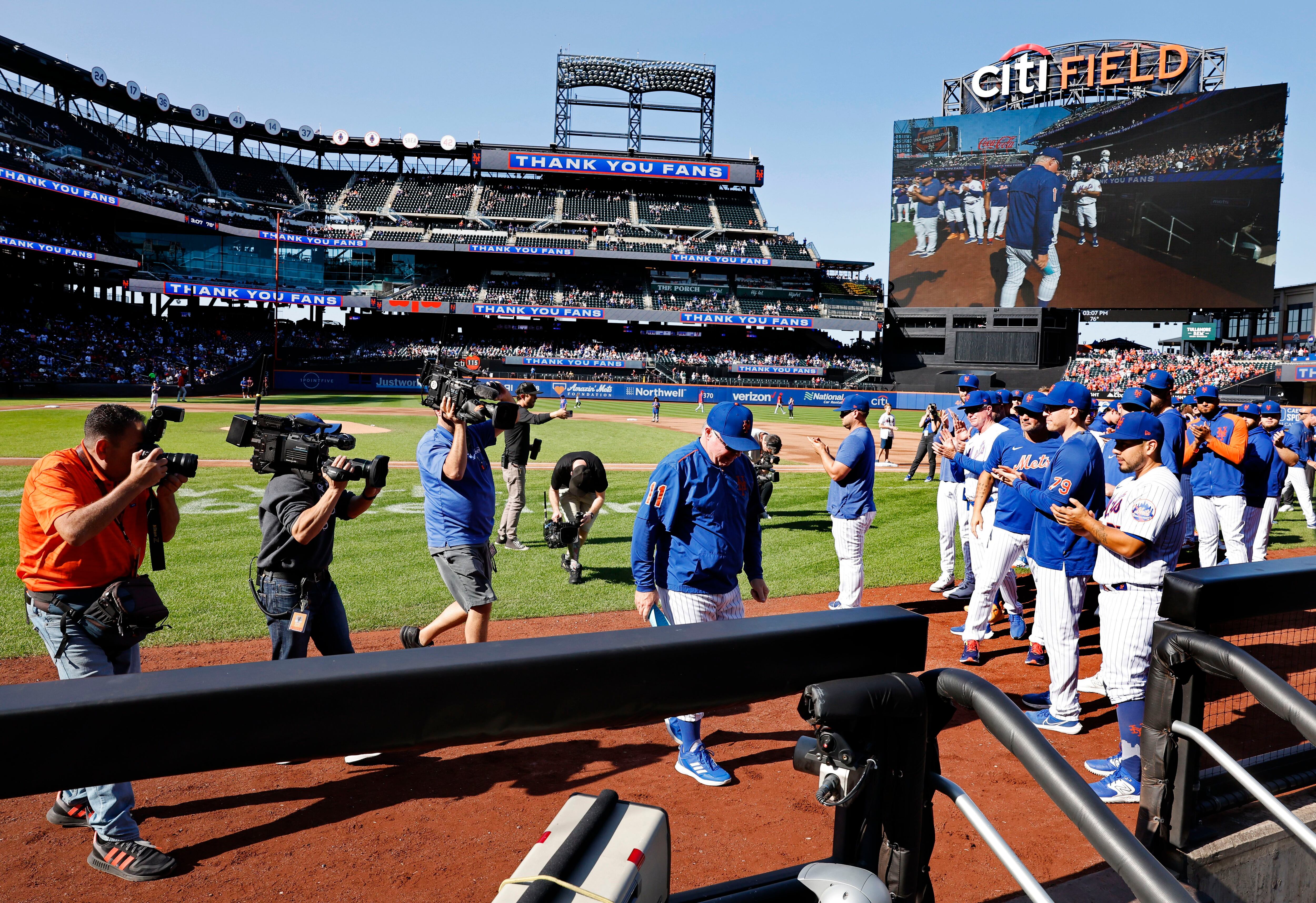 Mets to wear black for Friday's playoff opener at Citi Field: report
