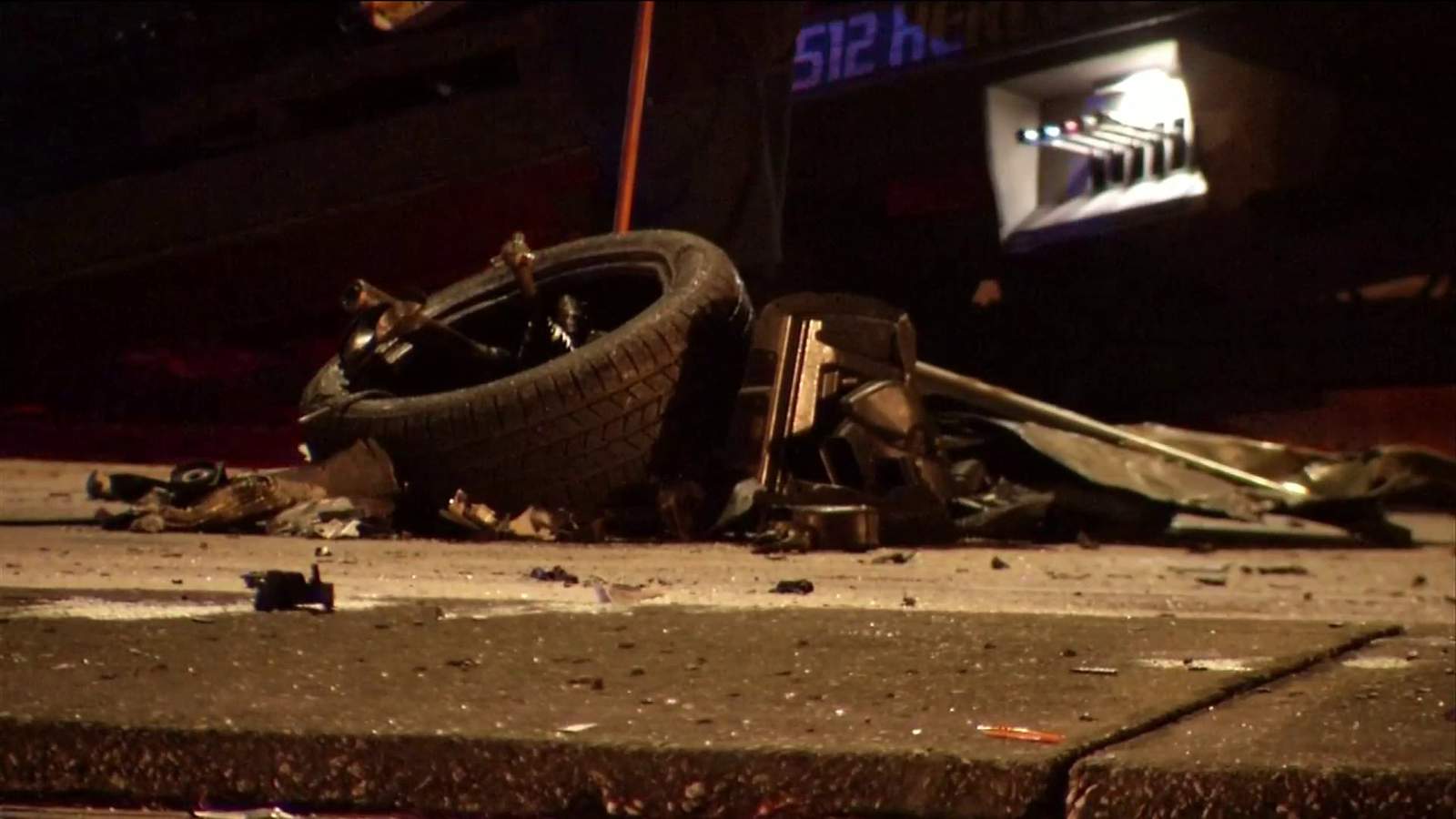 2 dead, 1 injured in crash at Roosevelt Boulevard & Plymouth Street, police say