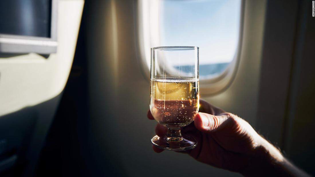 Airlines ban alcohol on planes in response to Covid-19