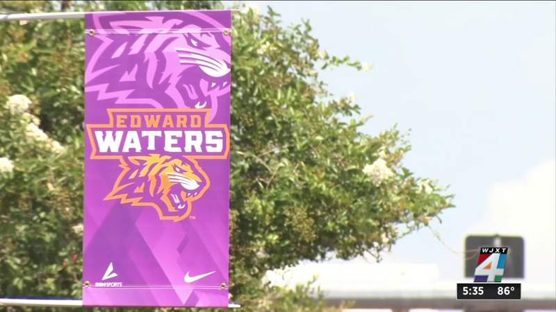 Edward Waters University students move in Saturday