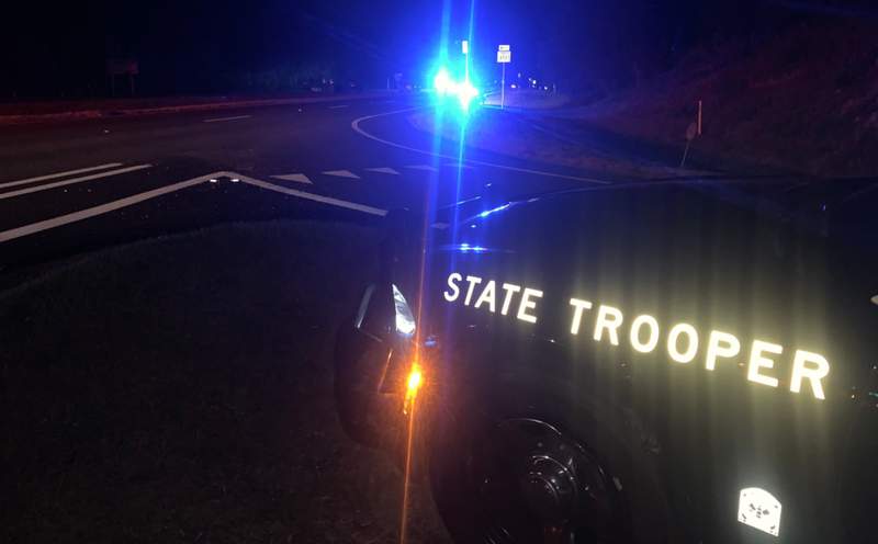 Troopers: 2 dead, 4 hurt in early morning crash near DeLand