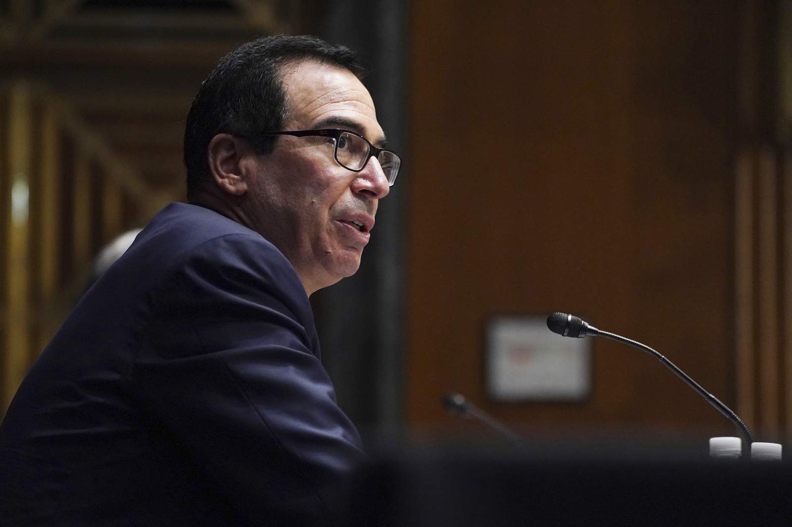 Mnuchin and Powell back jobless aid and small business loans
