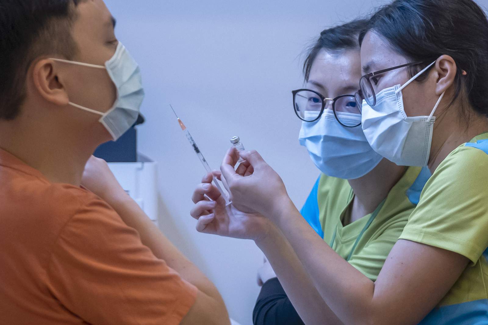 Hong Kong vaccination drive struggles to gain public trust